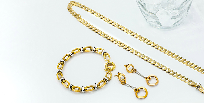 produce costum jewelry